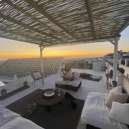 Casa Antigua - Terraza Con Vistas Al Mar Bed & Breakfast